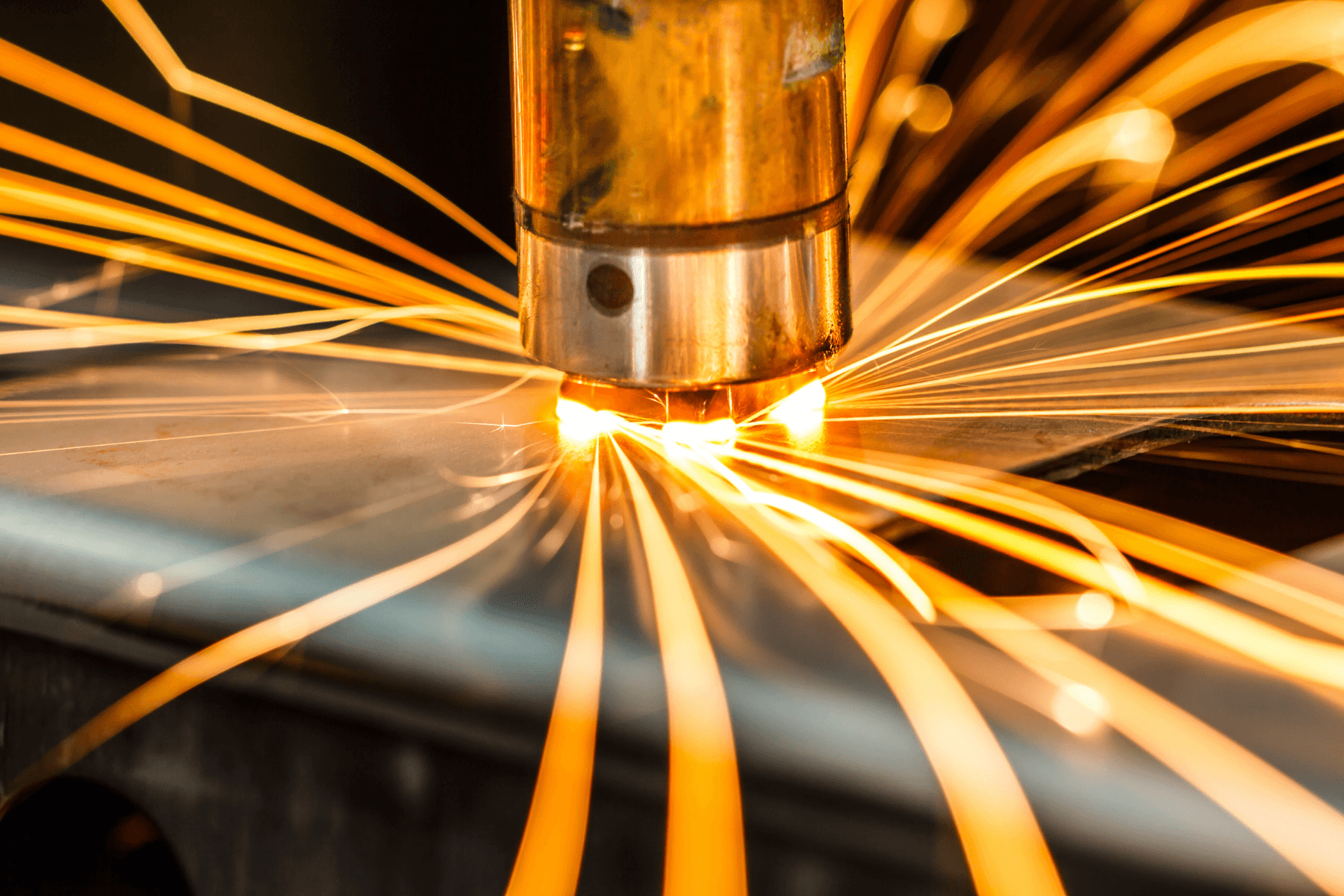 Plasma cutting with sparks