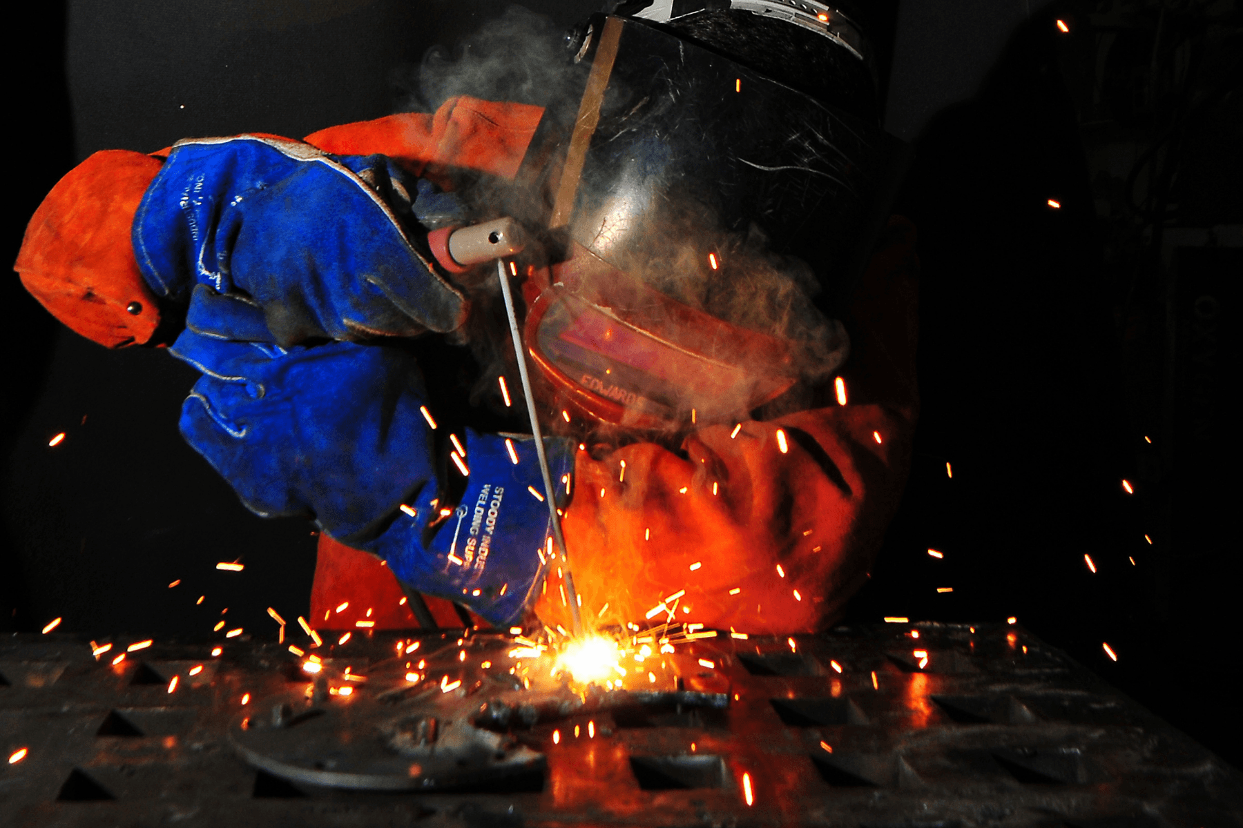 Steel grinding with sparks