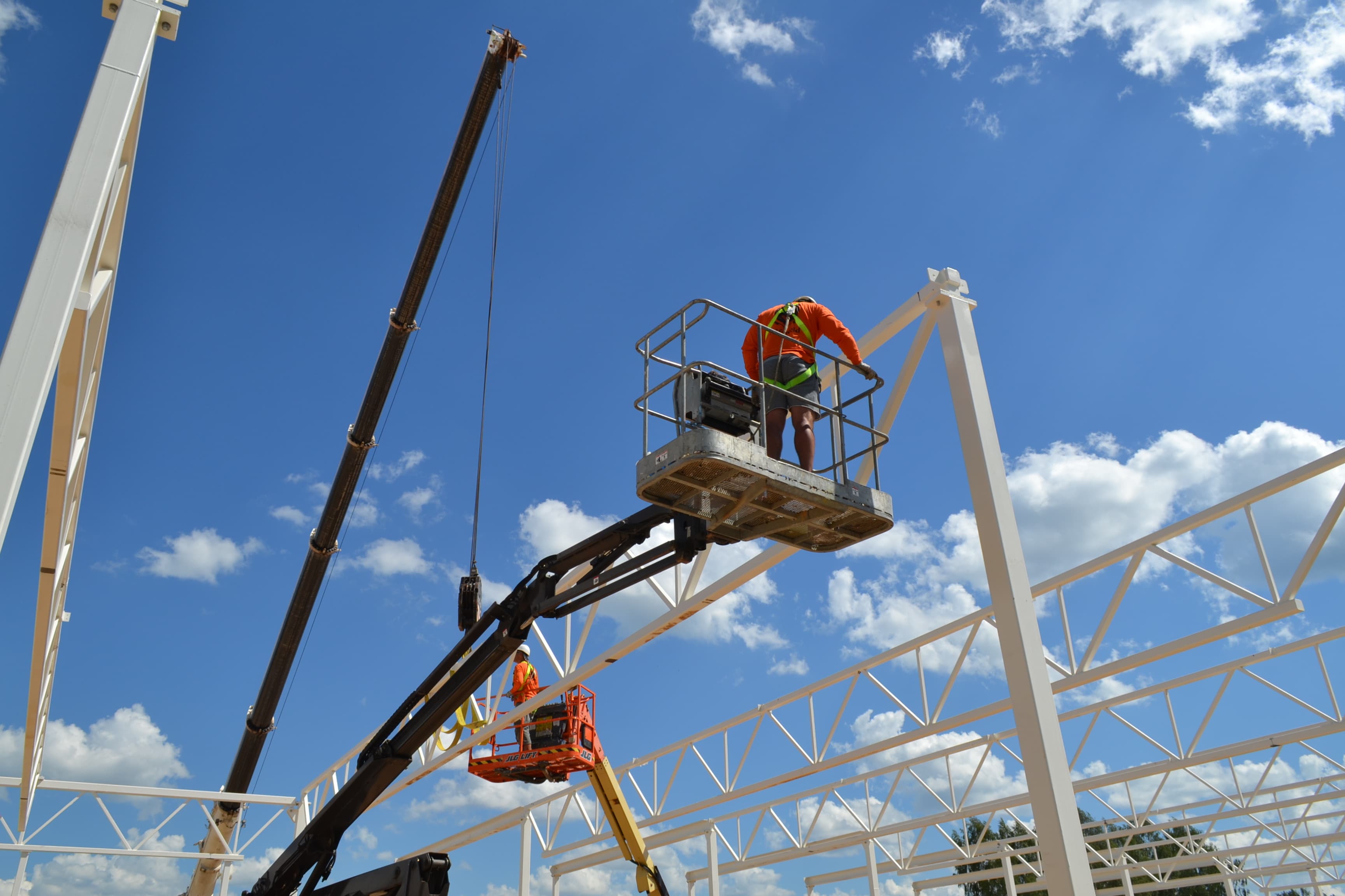 Large steel truss transport